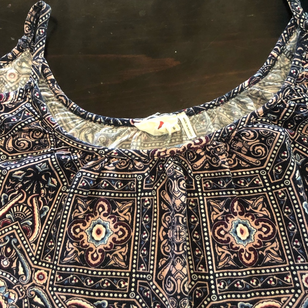 Top with cold shoulder quarter sleeve, size small
